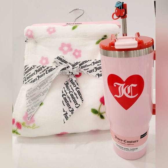 Juicy Couture Accessories - Juicy Couture Stainless Steel Tumbler with Floral Blanket